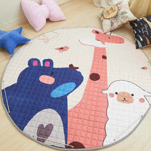 Lade das Bild in den Galerie-Viewer, Baby Playmat 150cm - Multiple Designs
