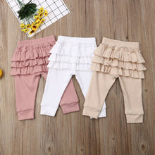 Lade das Bild in den Galerie-Viewer, Pants with Ruffles - 3 colors
