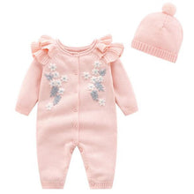 Lade das Bild in den Galerie-Viewer, Knitted Romper with Hat - 2 Colors
